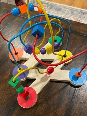 Melissa & Doug Wooden Bead Maze